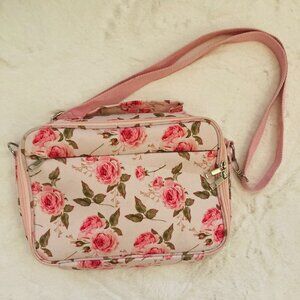 🌸 Floral Pink Travel/Storage Bag 🌸